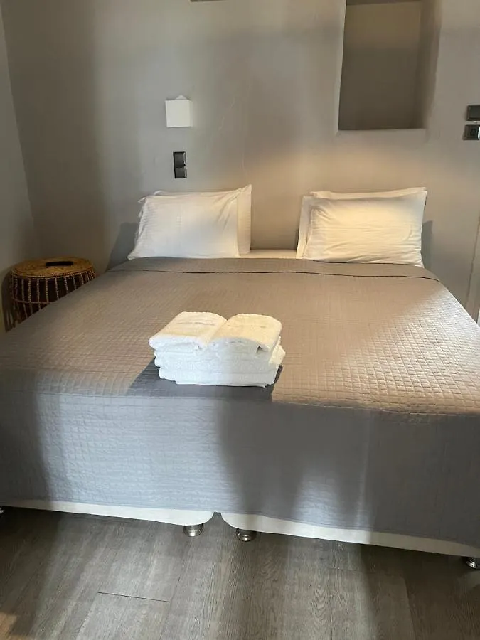 *** Hotel apartamentowy Rania Apartments Sea View Mykonos Town Grecja