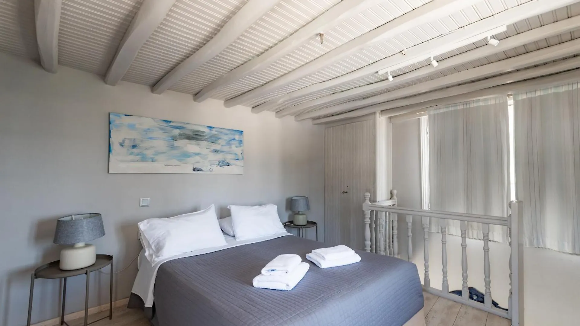 *** Hotel apartamentowy Rania Apartments Sea View Mykonos Town Grecja